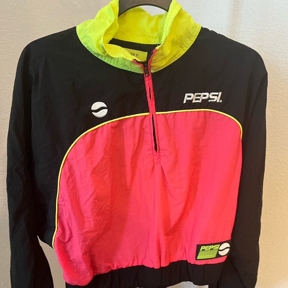 Forever 21 x Pepsi Womens Medium Windbreaker